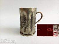 Κύπελλο, κατασκευασμένο στη Βιέννη τον 19ο αιώνα