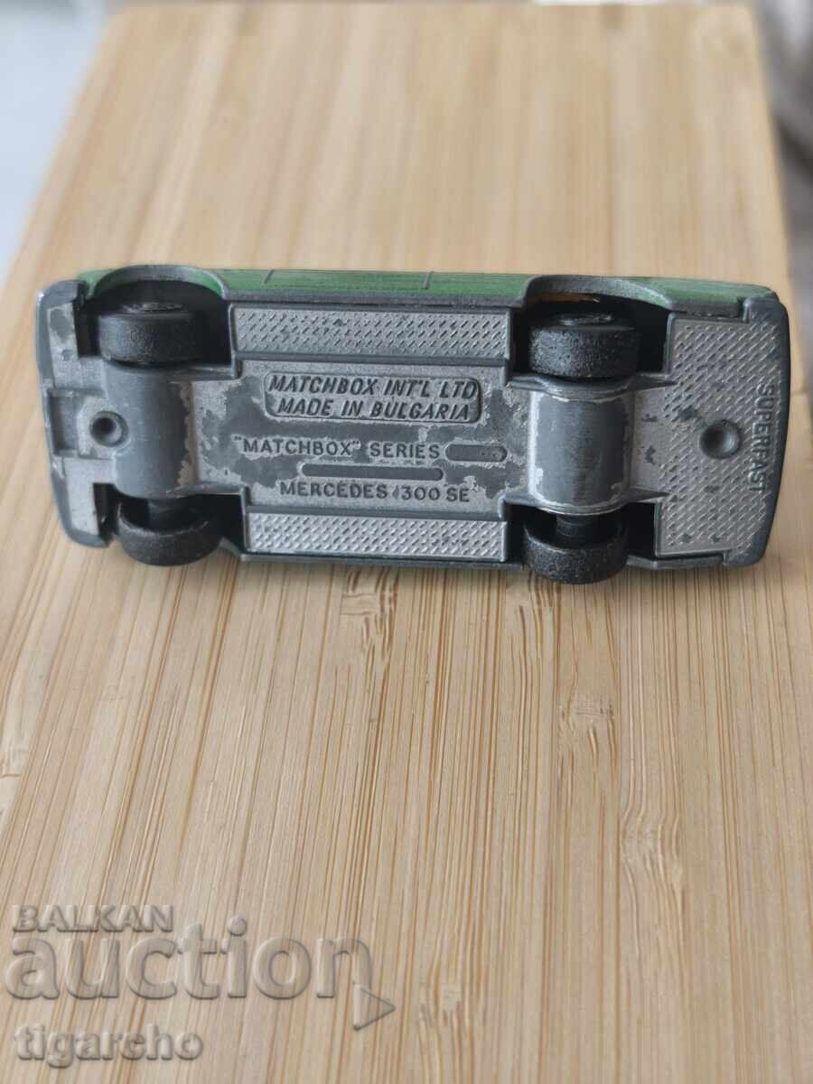 Licitație Coș cutie de chibrituri Bulgaria