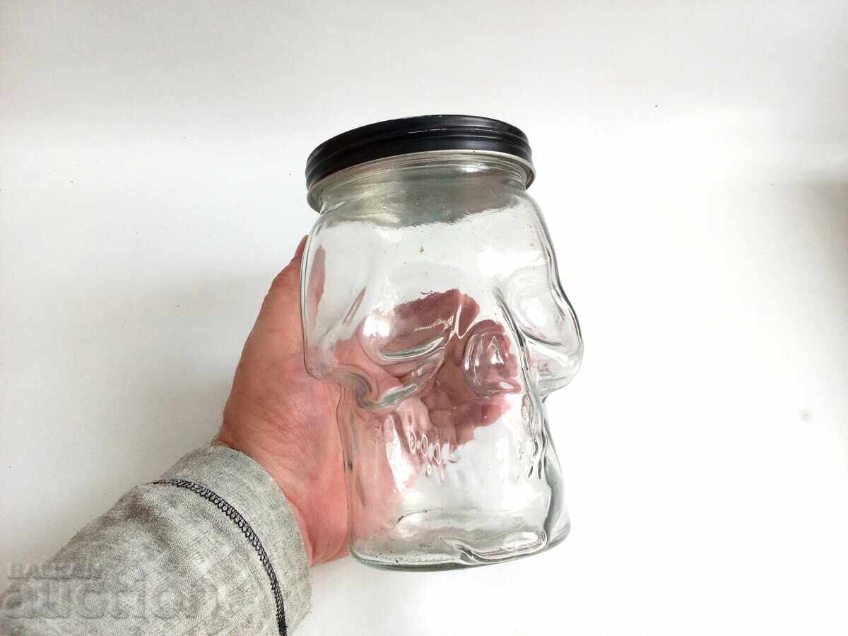 Аукцион Буркан с глава на череп