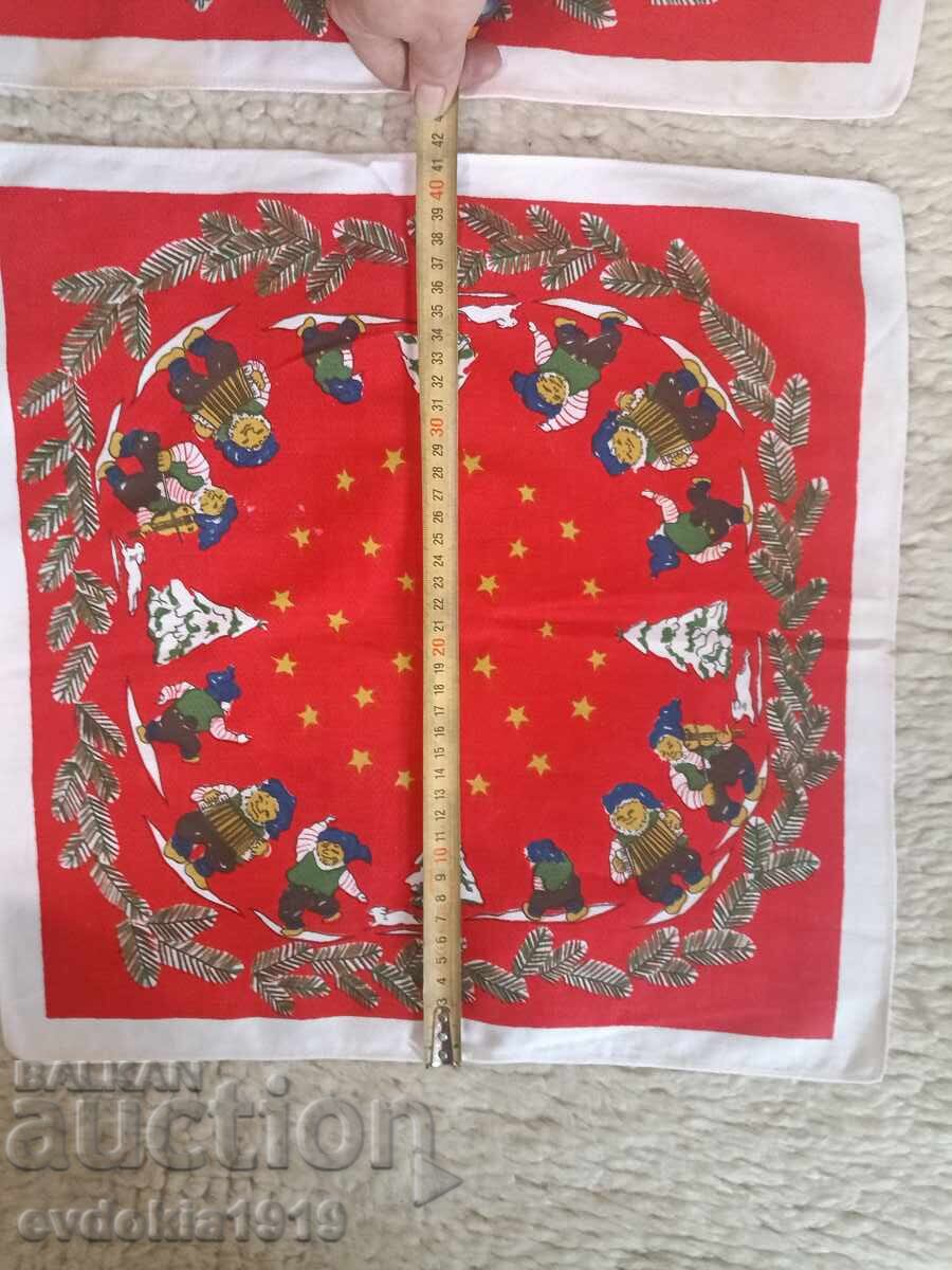 Licitație Fețe de masă mici Licitație Fețe de masă mici