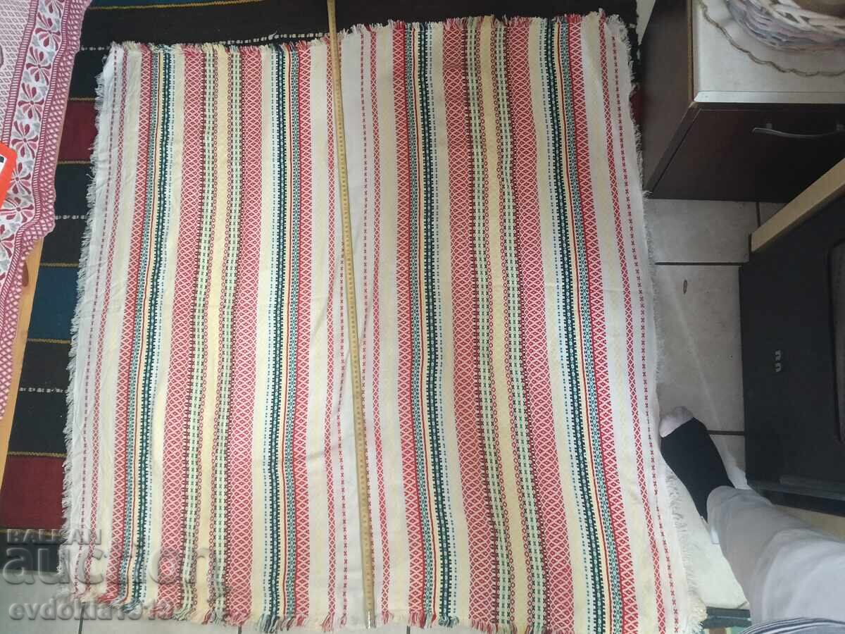 Față de masă etno