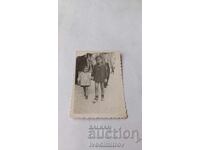 Photo Pleven Two little girls on a walk 1945