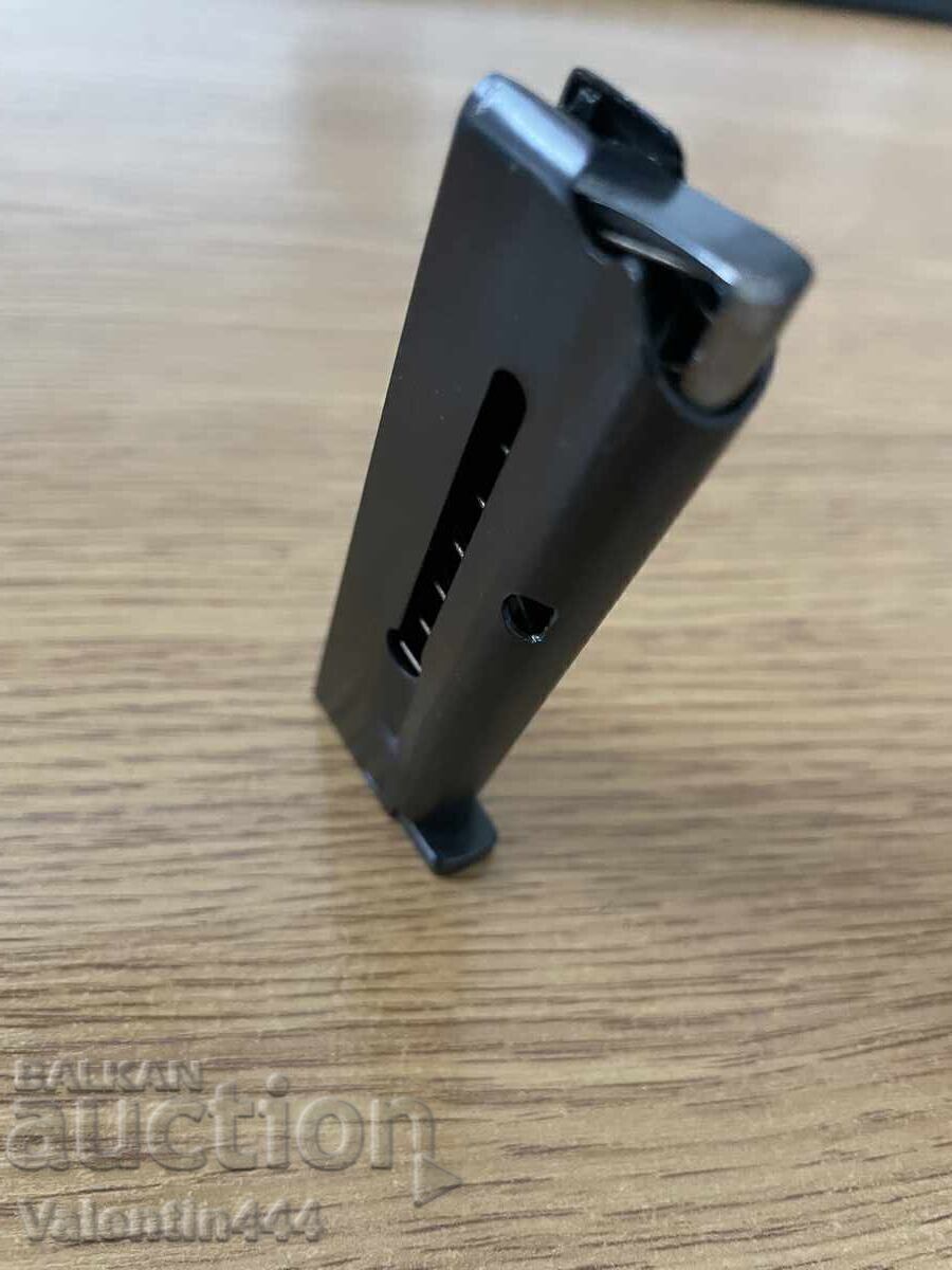 Încărcător pentru pistol cal. 6,35mm - 5