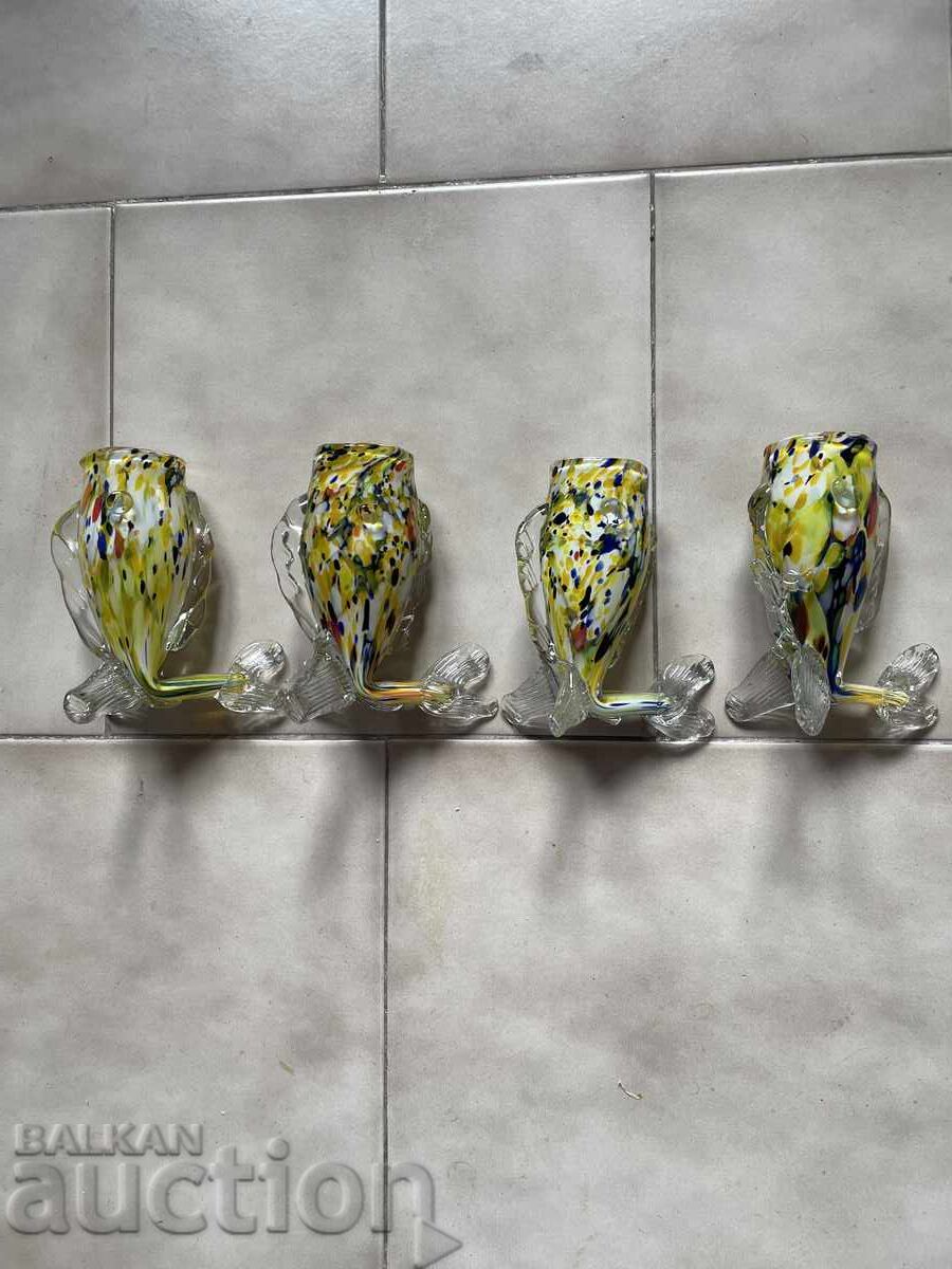 Licitație Cești Pește - 14 cm, sticlă colorată Licitație Cești Pește - 14 cm, sticlă colorată