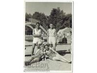 1947 ΜΙΚΡΗ ΠΑΛΙΑ ΦΩΤΟΓΡΑΦΙΑ ΣΟΦΙΑ ΘΕΡΙΝΟ ΛΟΥΤΡΟ ΚΟΝΙΟΒΙΤΣΑ ZH152