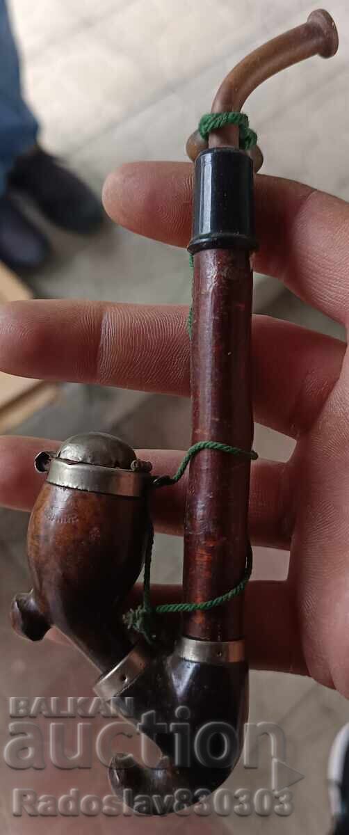 Pipă veche Pipă veche