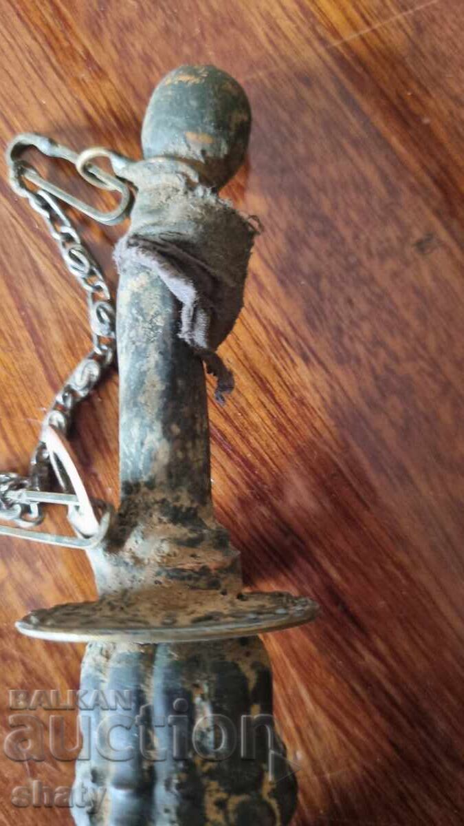 Un butoi de pulbere cu preț € 65.00 | 127.13 BGN