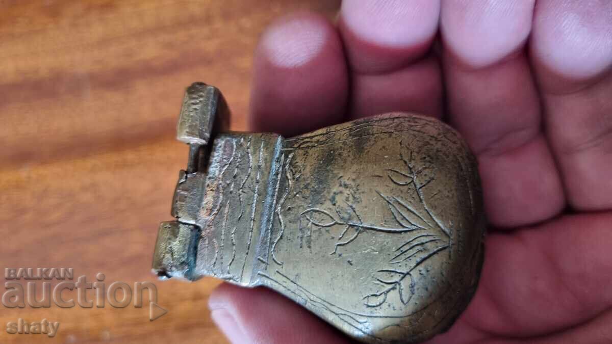 Μια παλιά κροτίδα - 5 Μια παλιά κροτίδα - 5