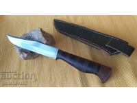 Magnificent hunting knife with sheath