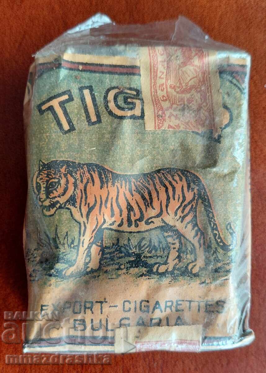 Bŭlgarski tsigari TIGER (Bulgarian cigarettes TIGER)