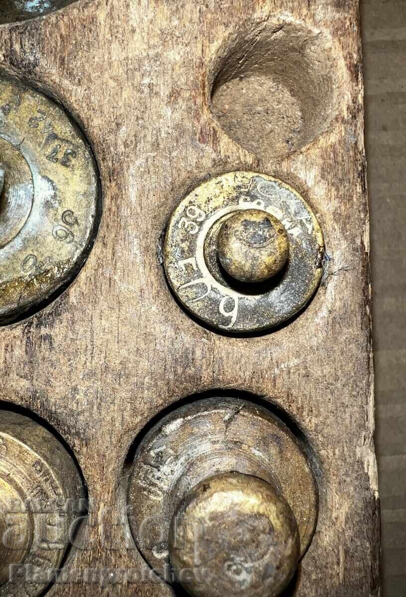 Παράδοση Σπάνιες χάλκινες βασιλικές ζυγαριές Σόφια για ζύγισμα ζυγού Παράδοση Σπάνιες χάλκινες βασιλικές ζυγαριές Σόφια για ζύγισμα ζυγού