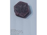 Φυσικό, μη επεξεργασμένο ρουμπίνι