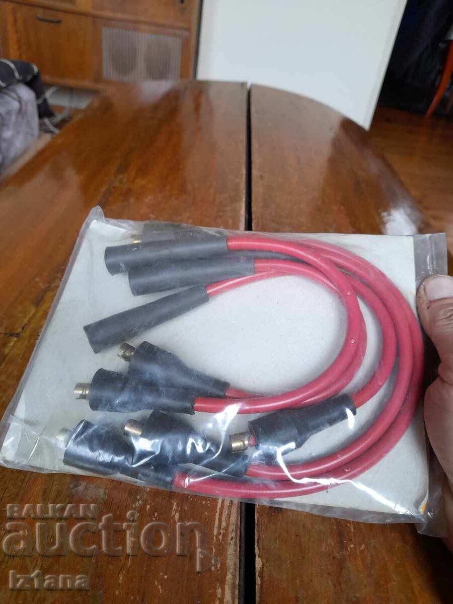 Кабели за свещи Рено,Renault с цена € 65.00 | 127.13 лв.