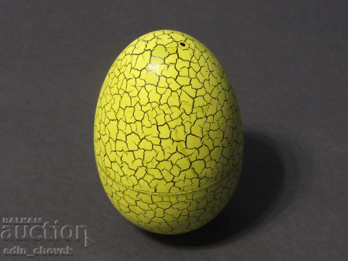 Играчка яйце пластмаса. с цена € 0.50 | 0.98 лв.