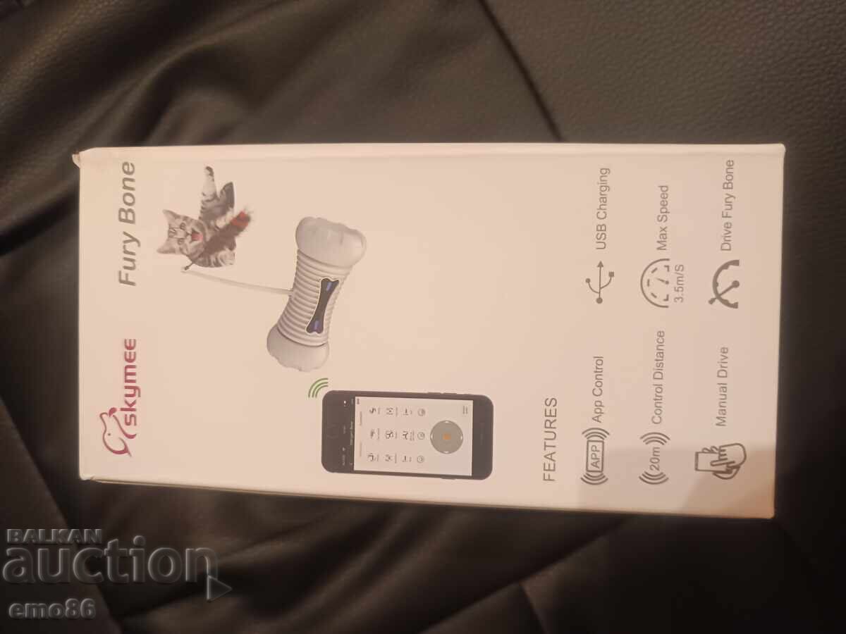 Аукцион Електрическа играчка за котки НОВА Аукцион Електрическа играчка за котки НОВА