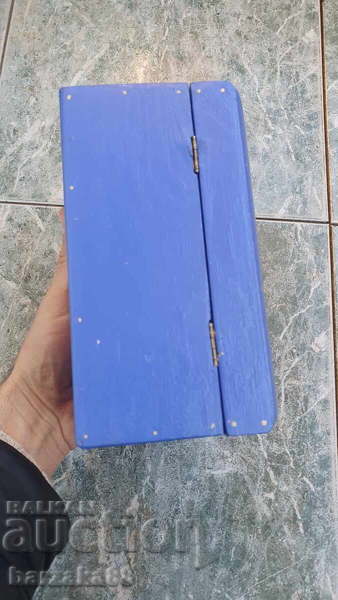 Παράδοση Ξύλινο ζωγραφισμένο κουτί του Αγίου Φραγκίσκου