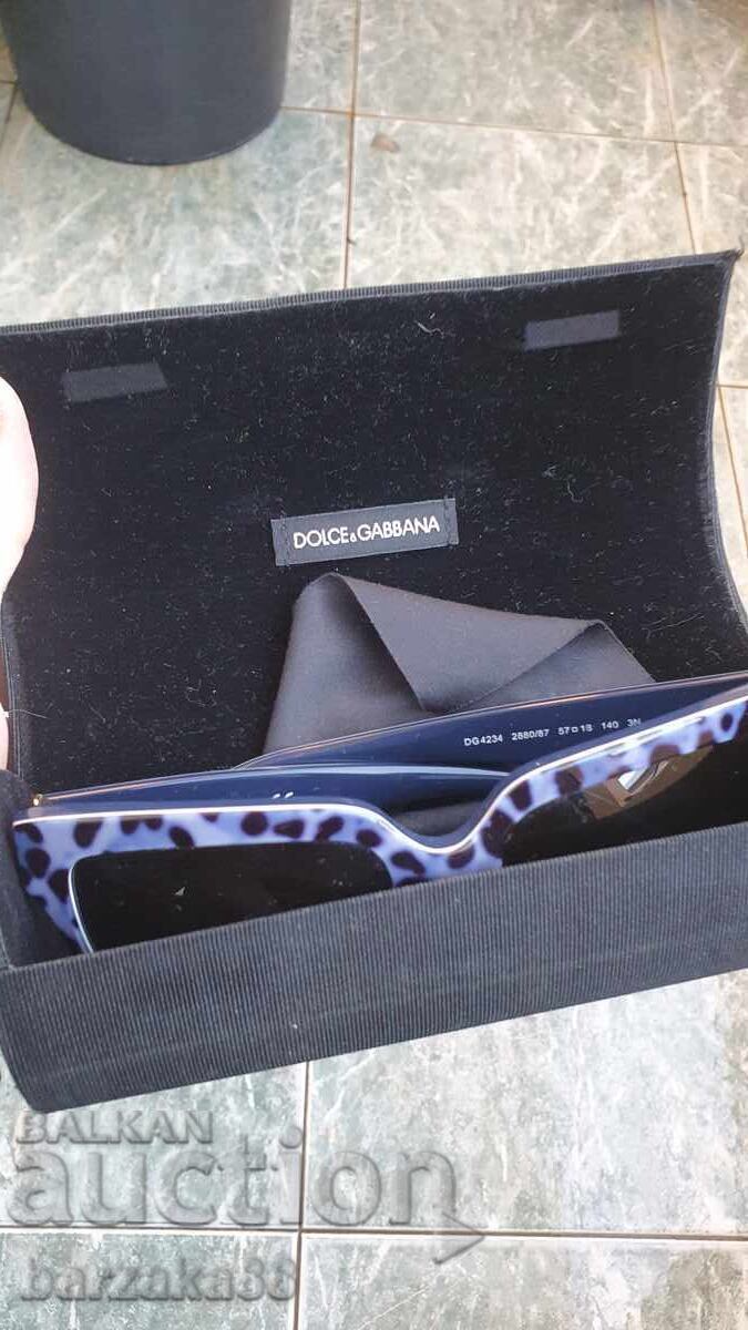 Auction  Women's Sunglasses DOLCE GABBANA