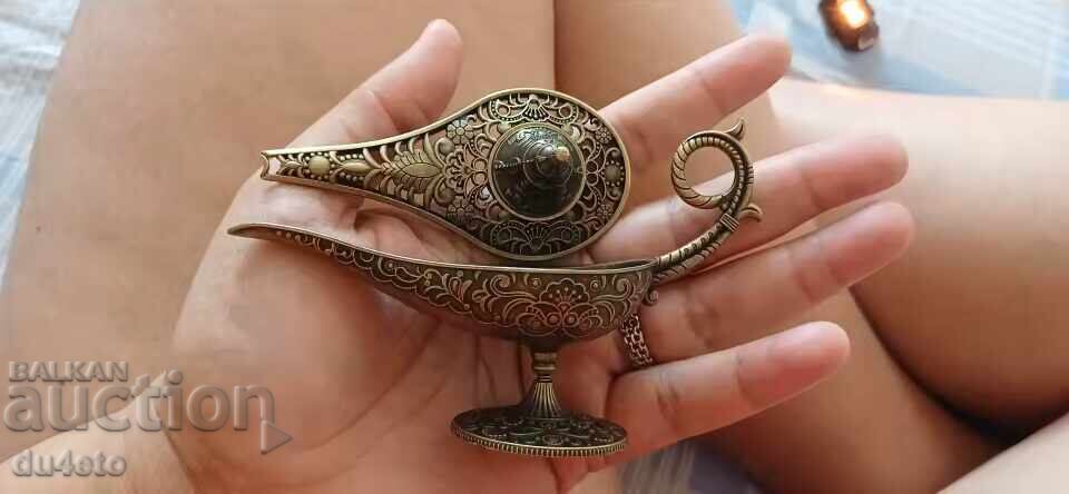 Livrarea Lampă antică arabă pentru tămâie, metalică, aromatizantă, 11,8x7