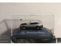 HERPA H0 1/87 MERCEDES BENZ 124 MODEL MAȘINUȚĂ