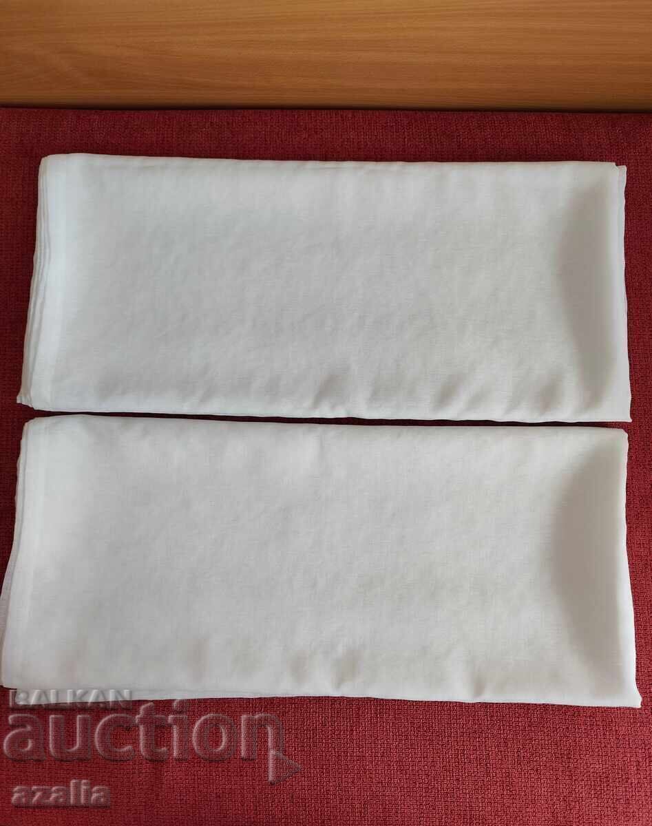 Două perdele/draperii albe noi, ideale cu preț € 38.00 | 74.32 BGN