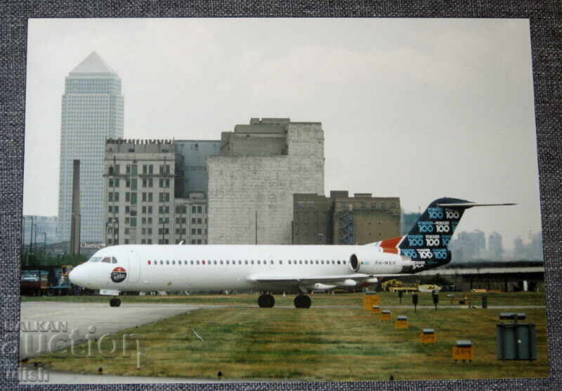 Αεροσκάφος Fokker 100 παλιά φωτογραφία αρχείου