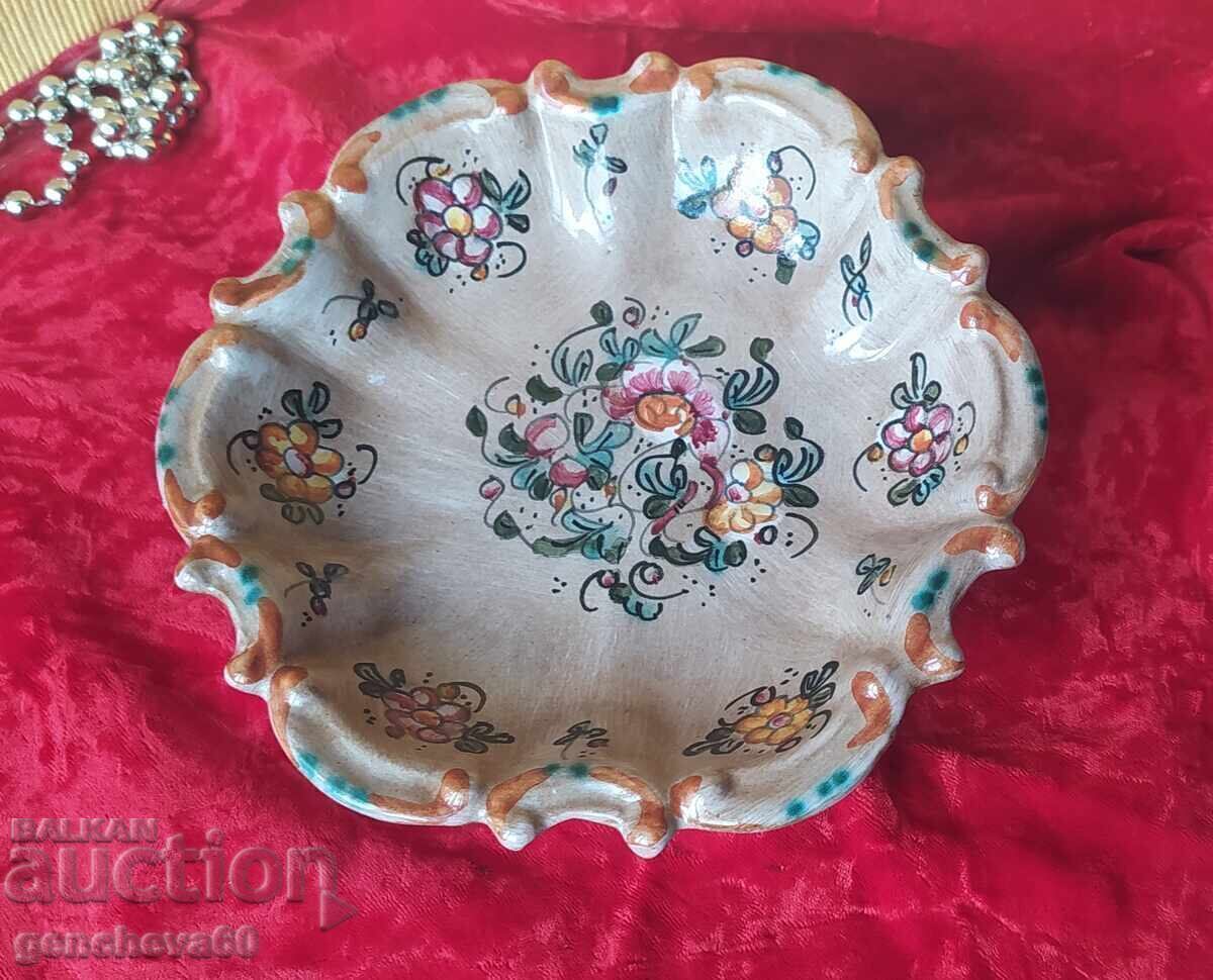 Винтидж керамична декоративна чиния GUBBIO с цена € 15.00 | 29.34 лв.
