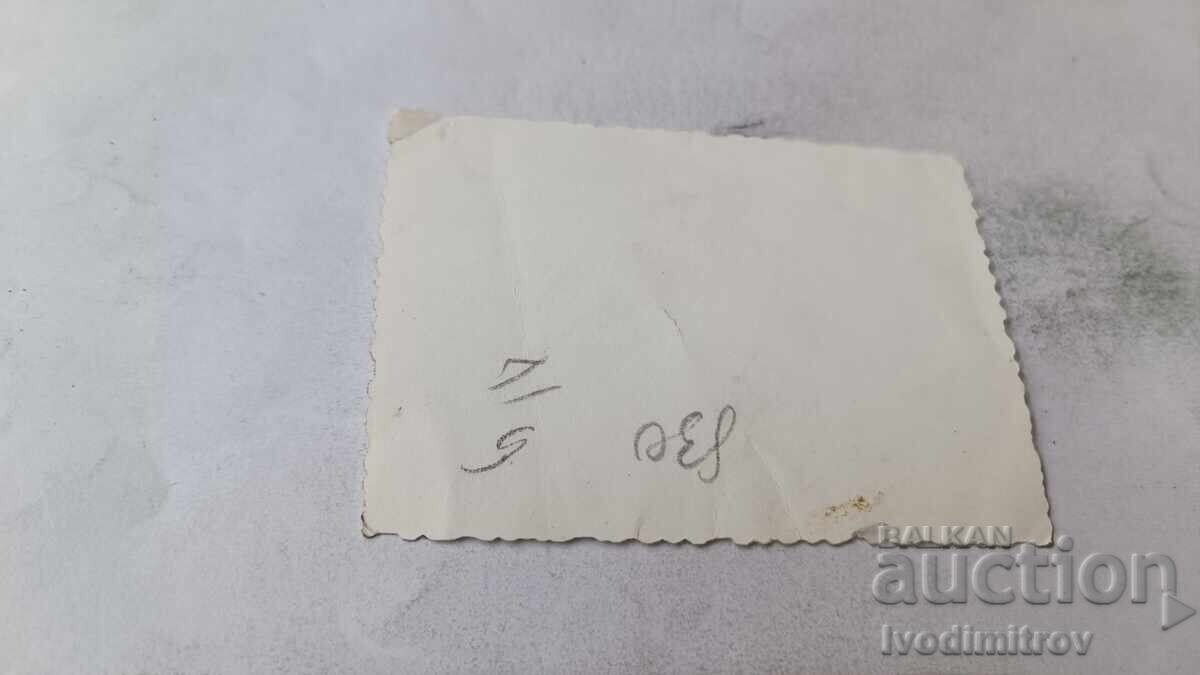 Fotografie Fetiță pe plajă cu preț € 0.89 | 1.74 BGN Fotografie Fetiță pe plajă cu preț € 0.89 | 1.74 BGN