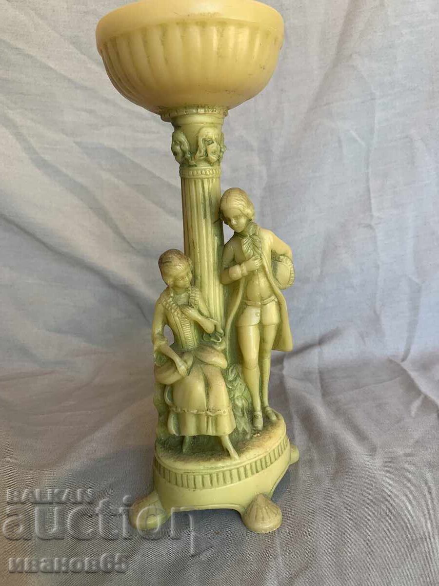 figurine figure with price € 20.45 | 40.00 BGN