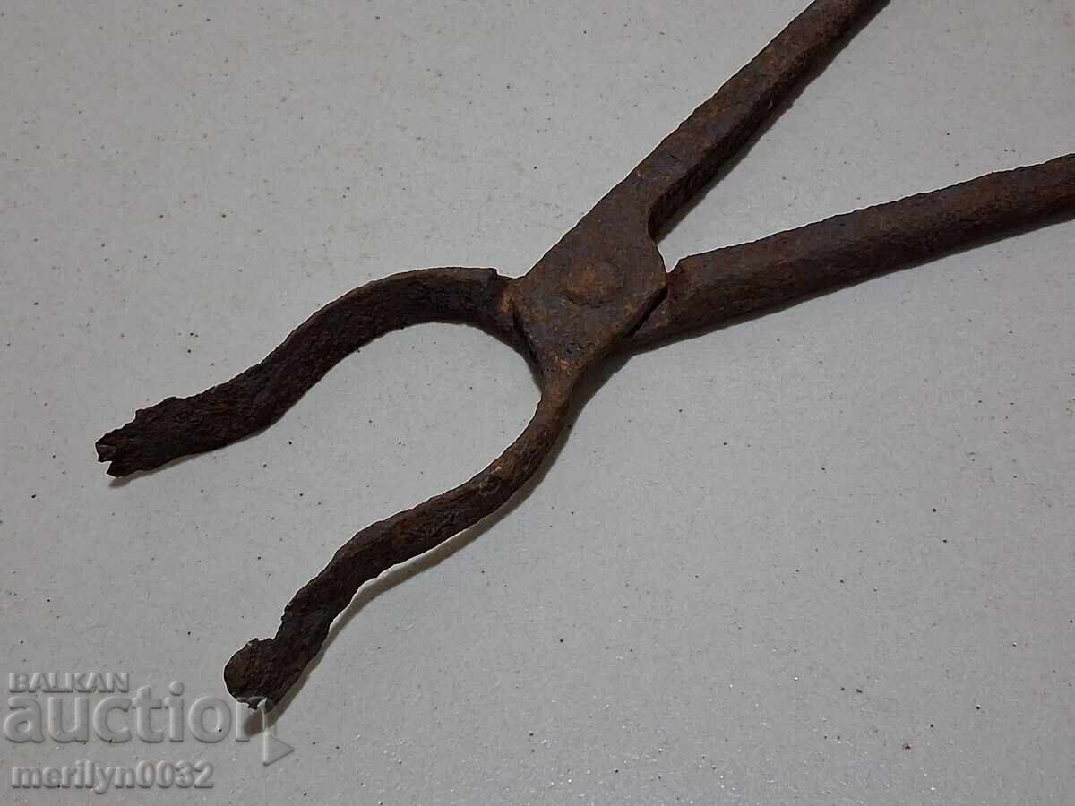 Old blacksmith's tongs, shingles, wrought iron with price € 32.95 | 64.44 BGN