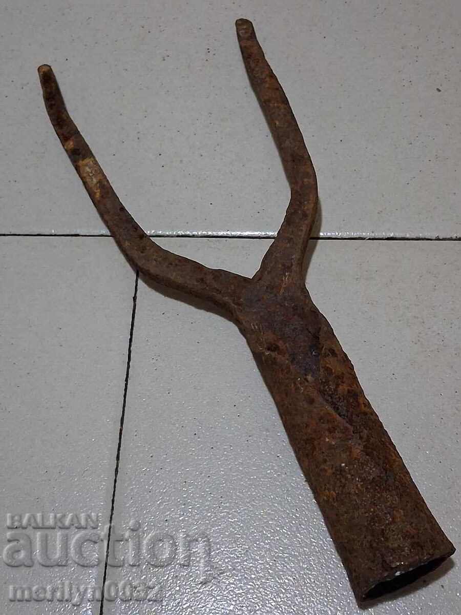 Κιάλια, ζαχαρότευτλα, σφυρήλατο σίδερο