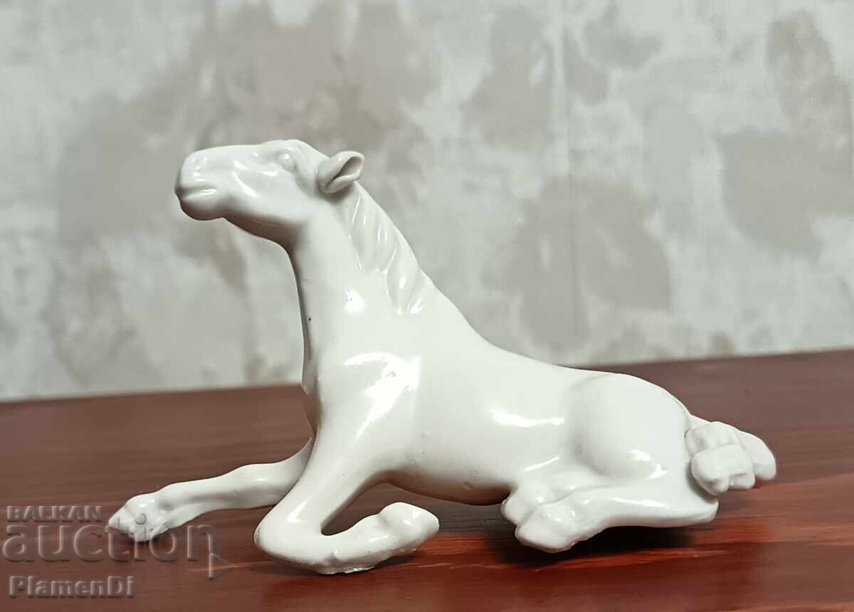 Порцеланова фигурка, статуетка Порцеланова фигурка, статуетка