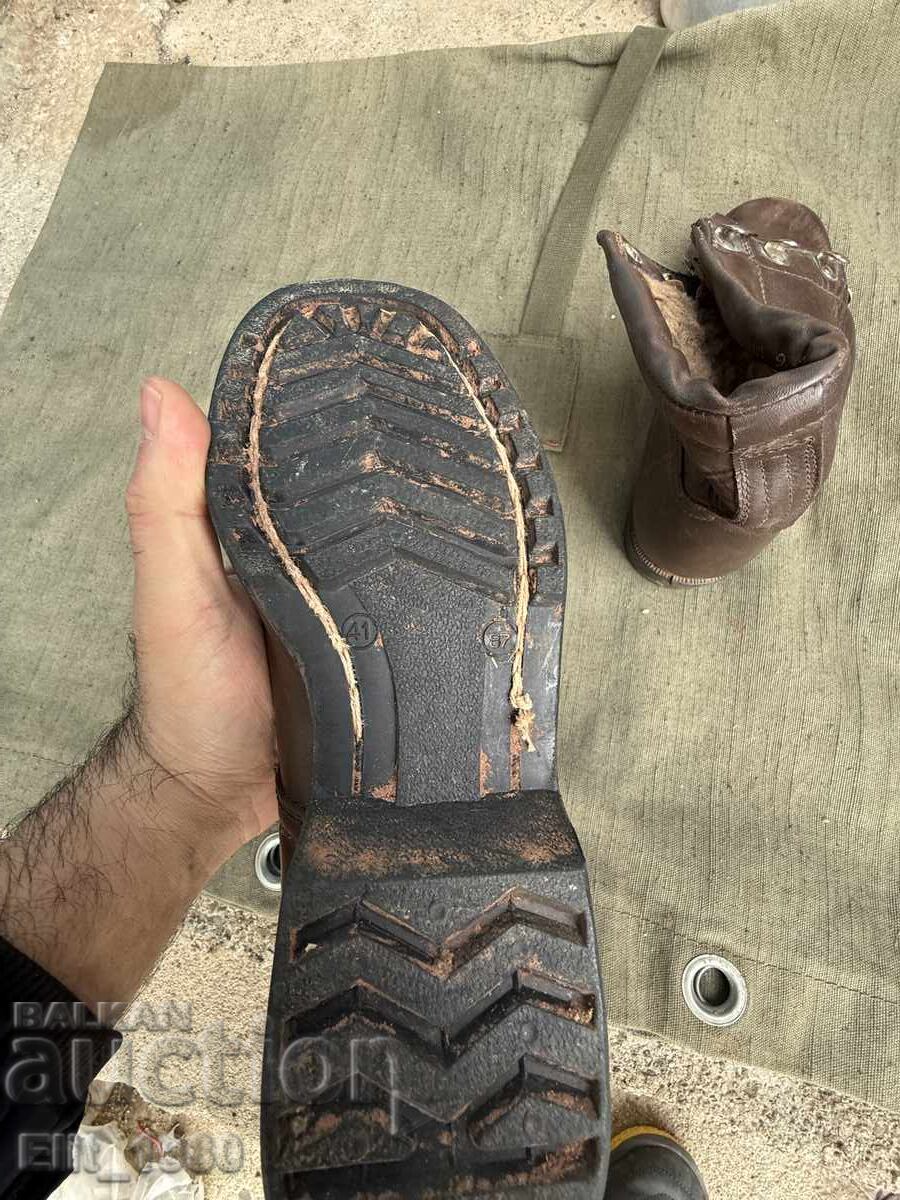 Bocanci de ofițer - 6 Bocanci de ofițer - 6