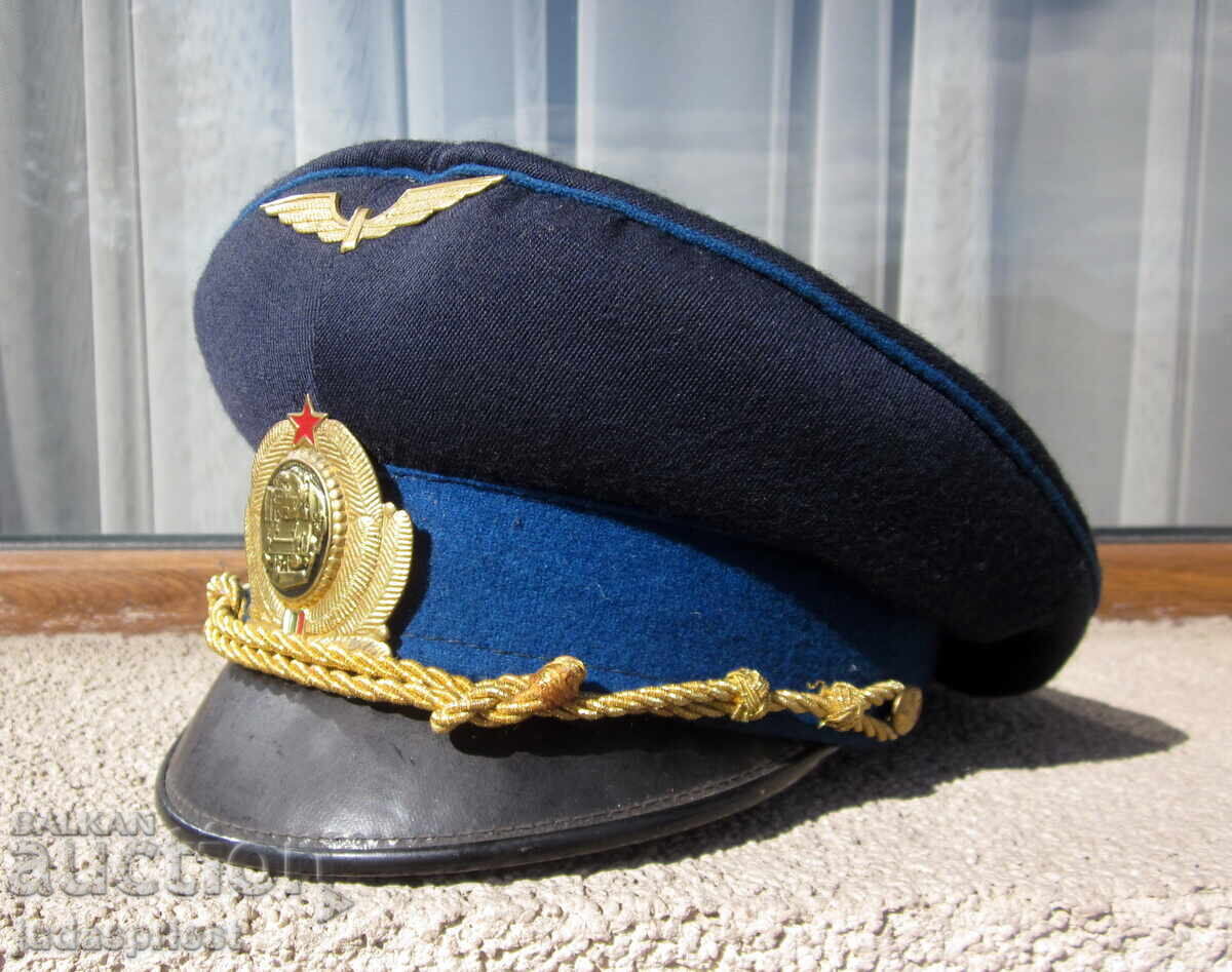 Șapcă de feroviar bulgară, șapcă de garnizoană cu cocardă din perioada socialistă cu preț € 16.00 | 31.29 BGN
