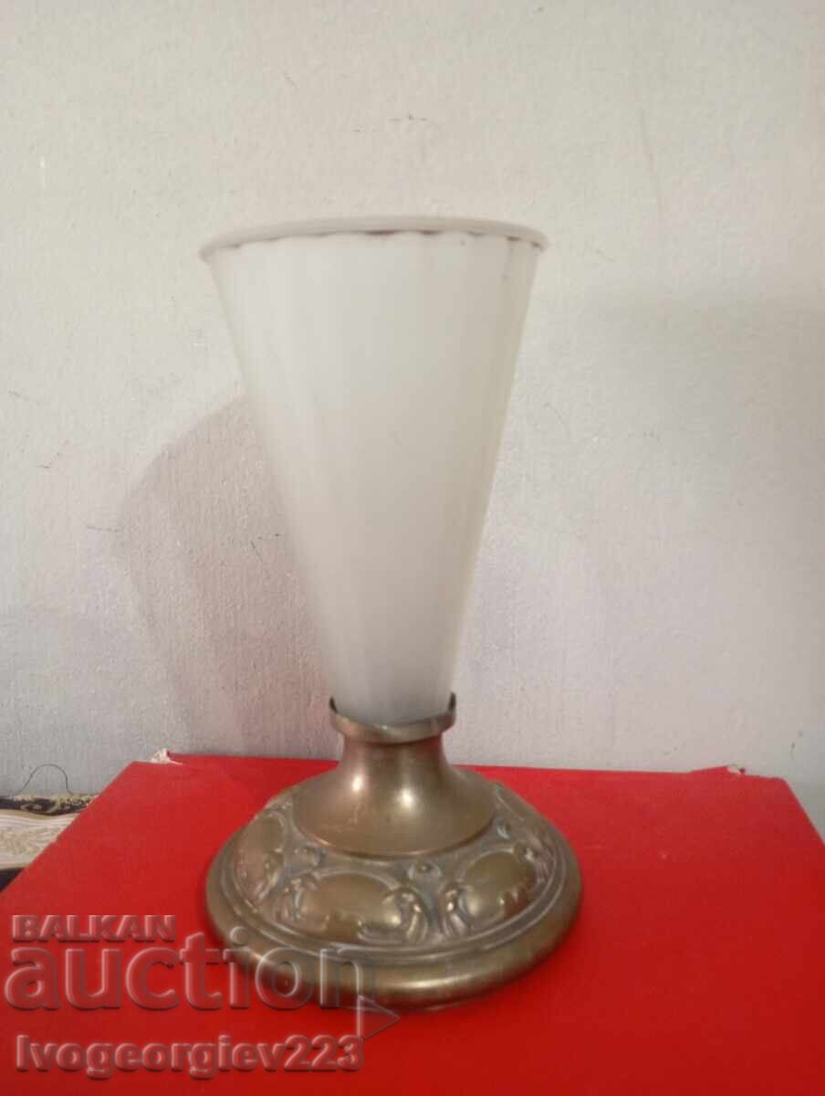 Vază vintage pentru flori uscate