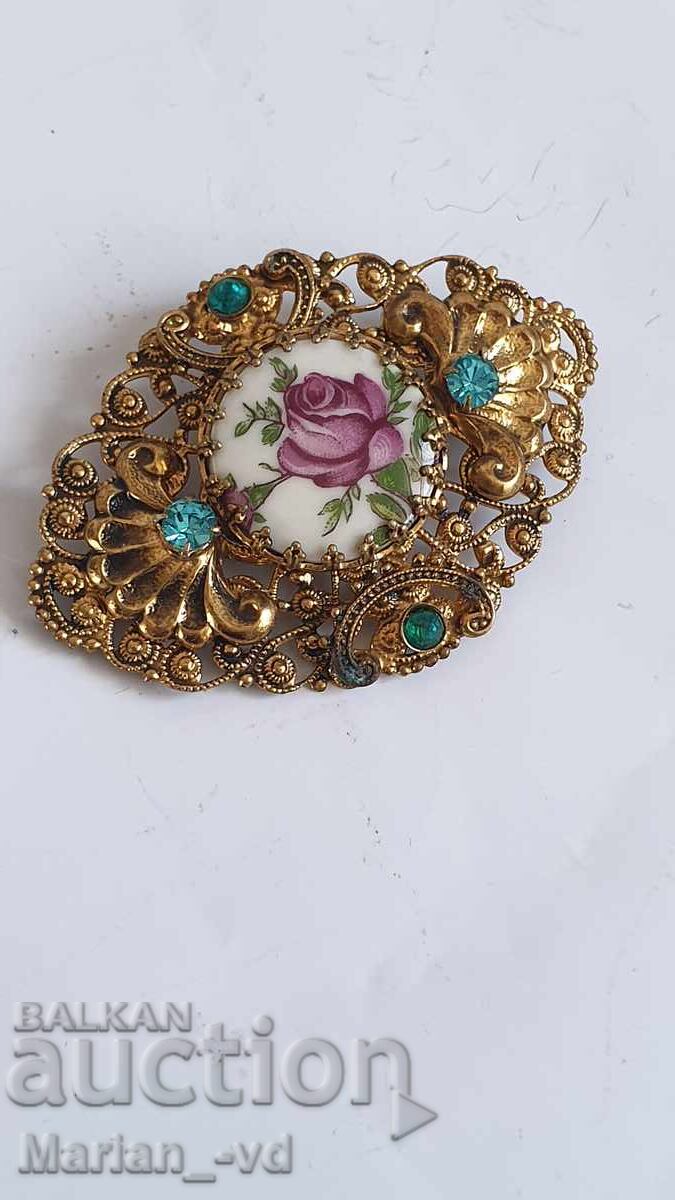 Vintage Porcelain CCCP Brooch - 6 Vintage Porcelain CCCP Brooch - 6