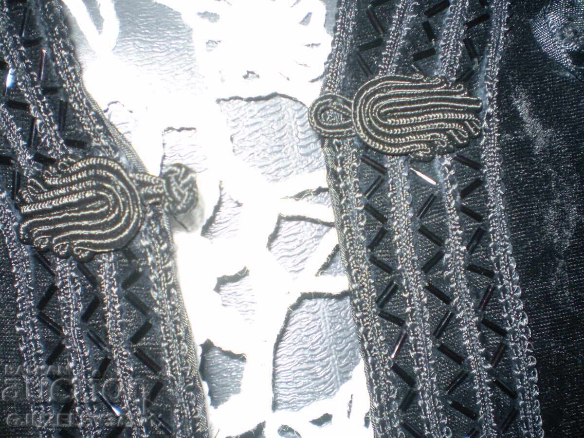 Vintige caftan vestă din catifea neagră de mătase cu broderie și mărgele - 7 Vintige caftan vestă din catifea neagră de mătase cu broderie și mărgele - 7