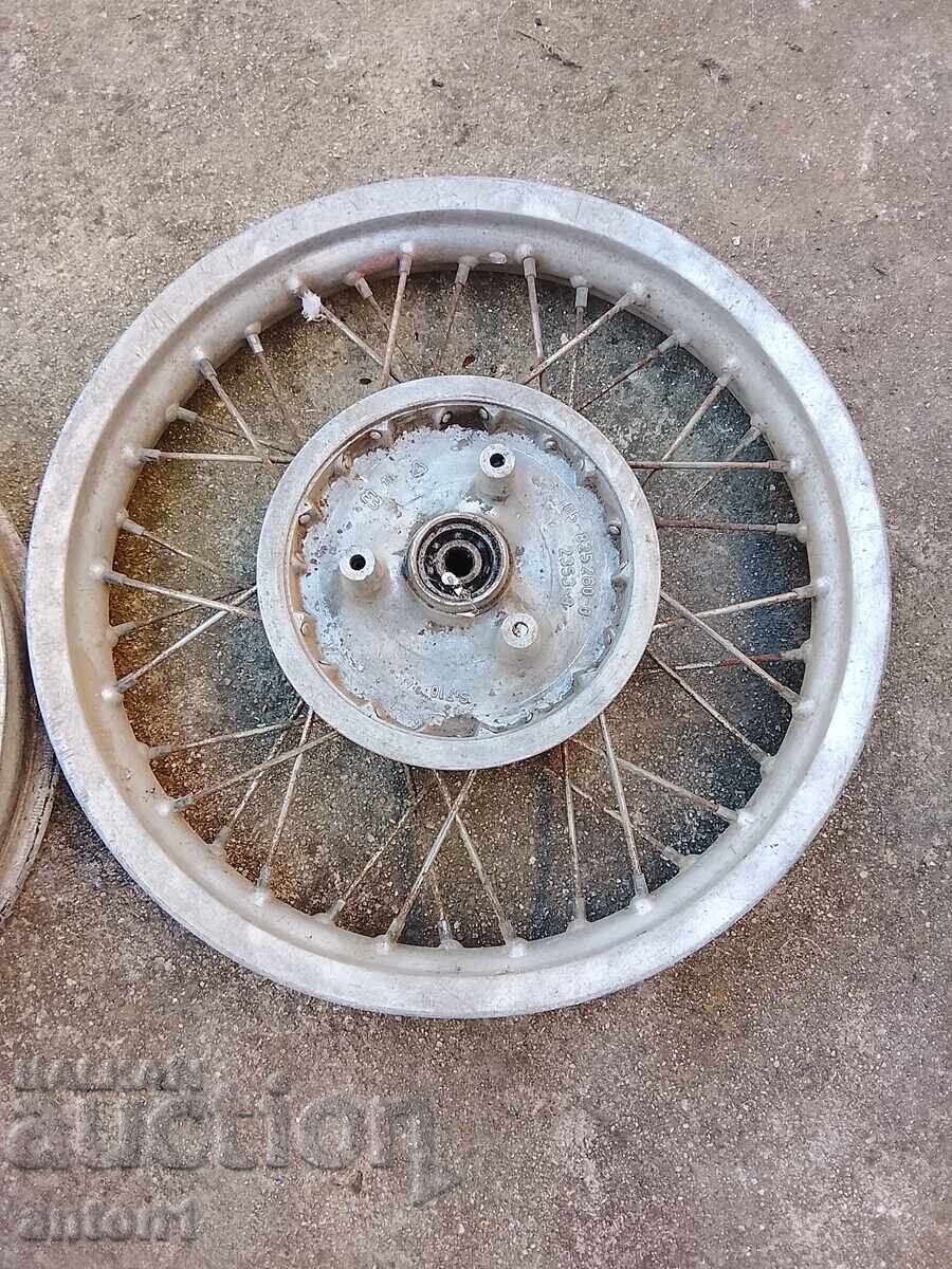 Picături MZ 175 S1 cu preț € 100.00 | 195.58 BGN