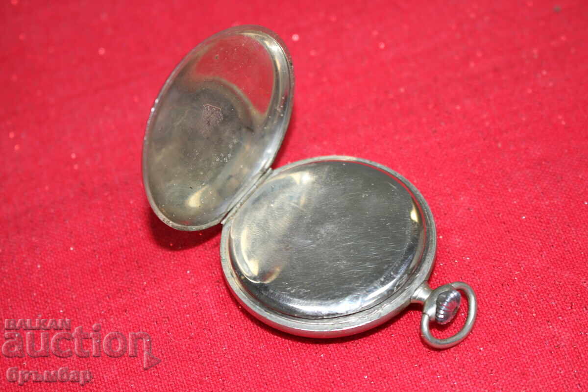 Livrarea Ceas de buzunar Omega cu cadran de porțelan Livrarea Ceas de buzunar Omega cu cadran de porțelan