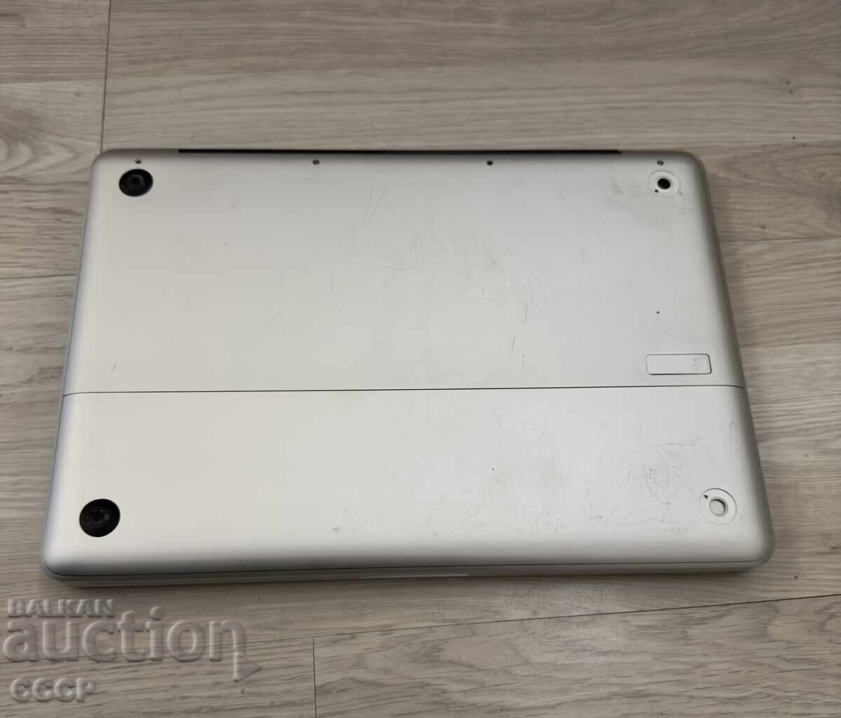 Apple MacBook - 7 Apple MacBook - 7