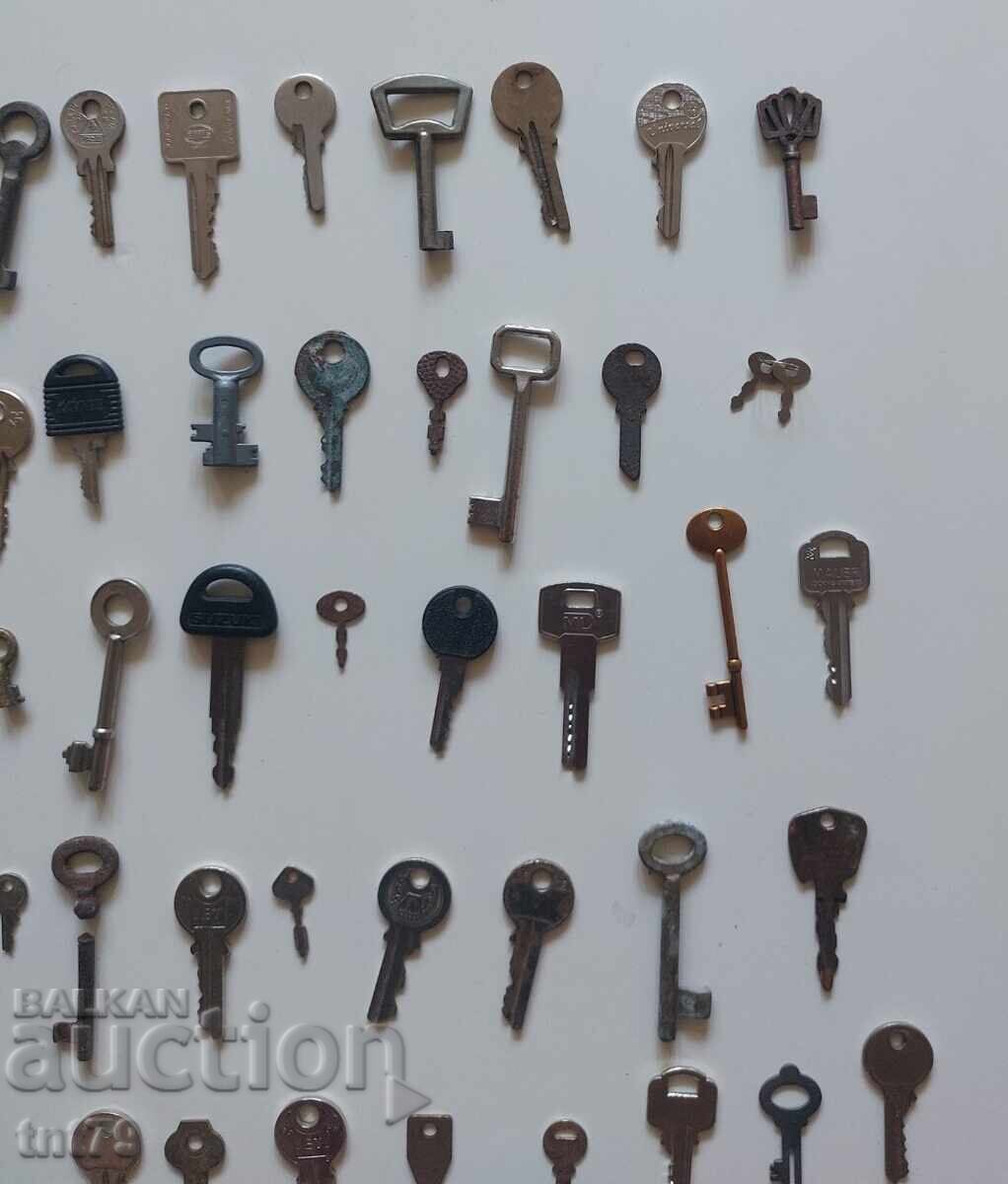 Licitație Chei vechi - 50 bucăți
