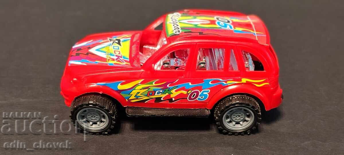 Plastic toy car BMW X5 with price € 0.40 | 0.78 BGN