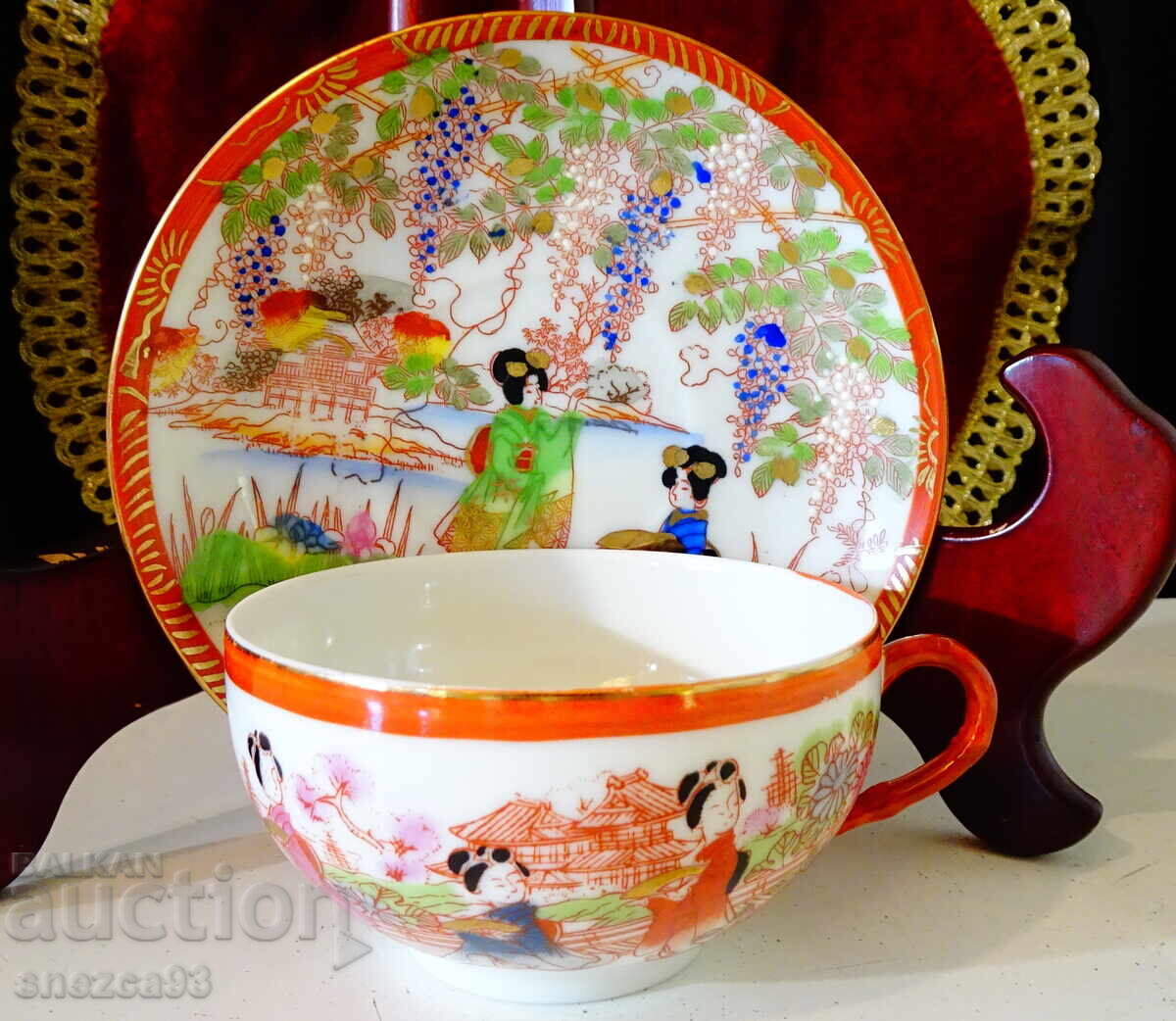 Φλιτζάνι με πιατάκι ιαπωνικής πορσελάνης, χρυσό, σφραγίδα