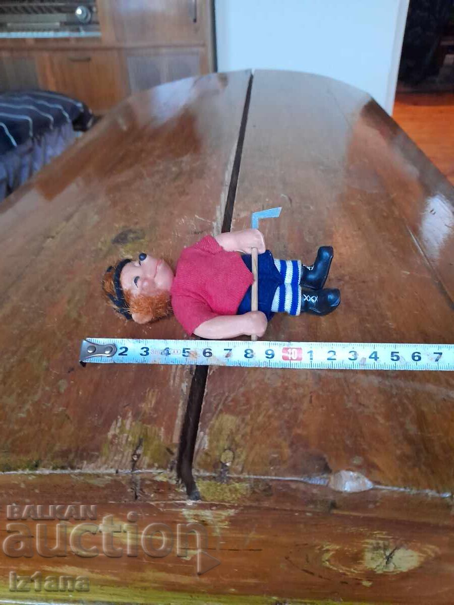 Livrarea Arici vechi de jucărie