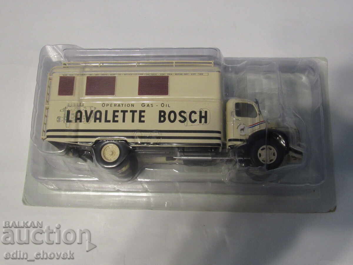 1/43 Hachette/IXO metal collector's car/truck 1/43 Hachette/IXO metal collector's car/truck