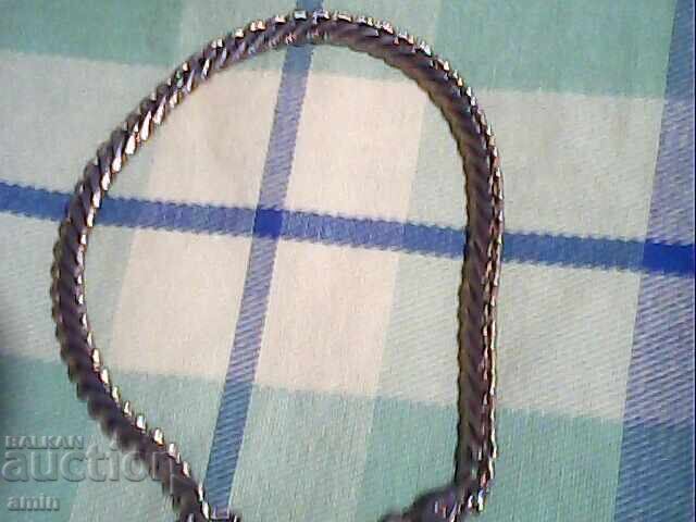 Παλιά επιχρυσωμένα βραχιόλια με τιμή € 3.00 | 5.87 BGN