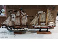 Два кораба от дърво