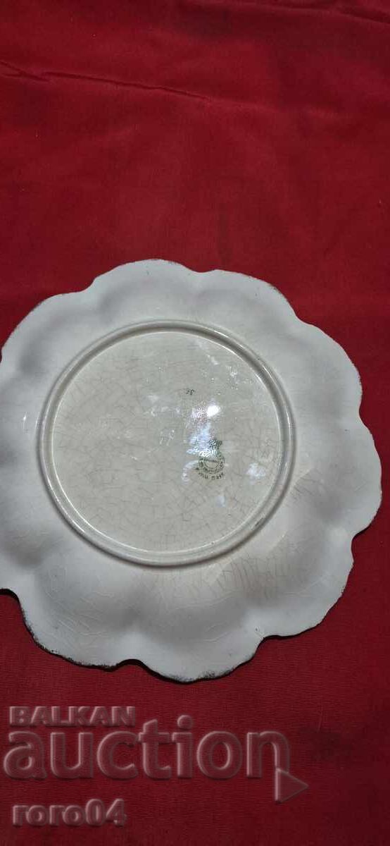 CHINA - ROYAL ROSE - ENGLAND - 6 CHINA - ROYAL ROSE - ENGLAND - 6