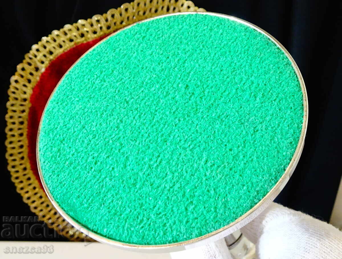 Παράδοση Ασημένιο κηροπήγιο, ανάγλυφα τριαντάφυλλα, Art Deco