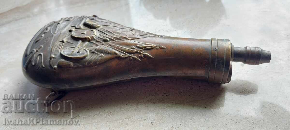 Brass powder flask Italy for connoisseurs - 7