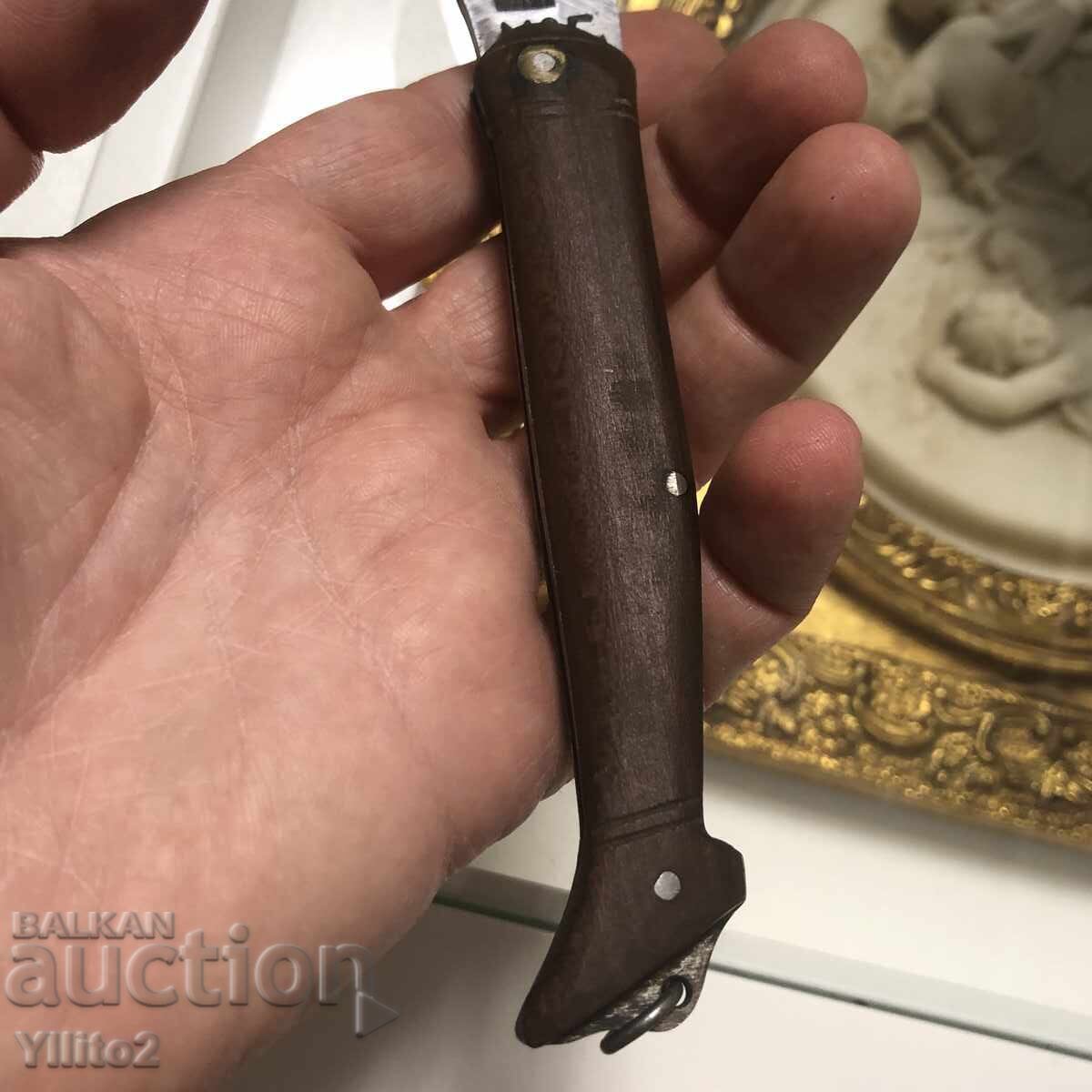 Licitație Cuțit de buzunar bulgar